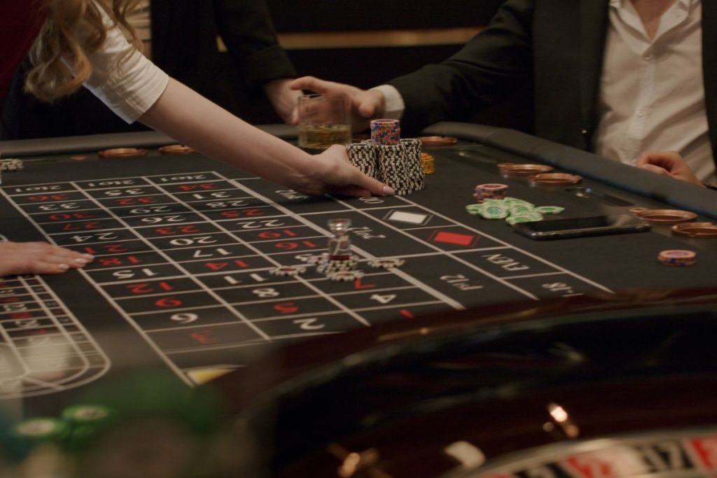 Baccarat Online Casino - play online casino